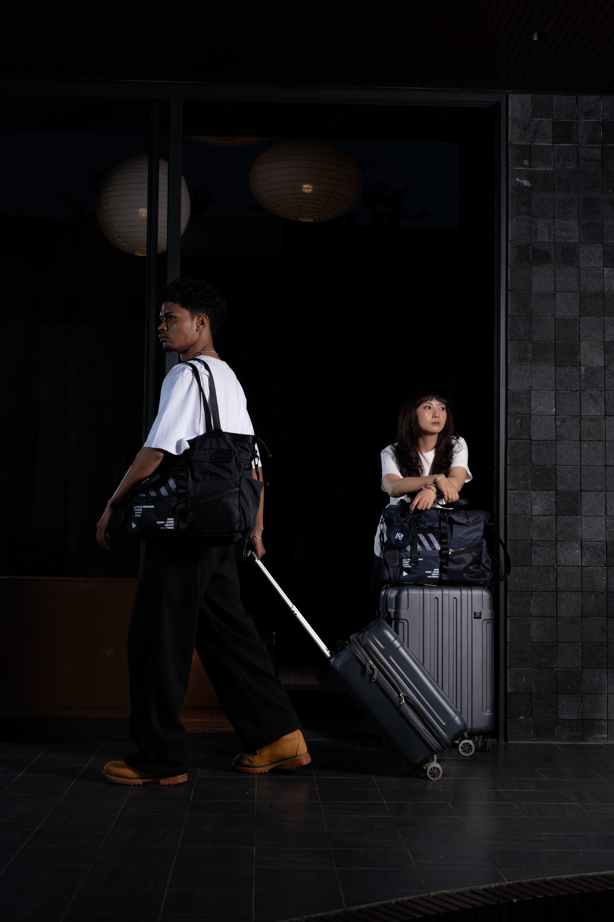 MR MADS sling bag premium — material berkualitas tinggi