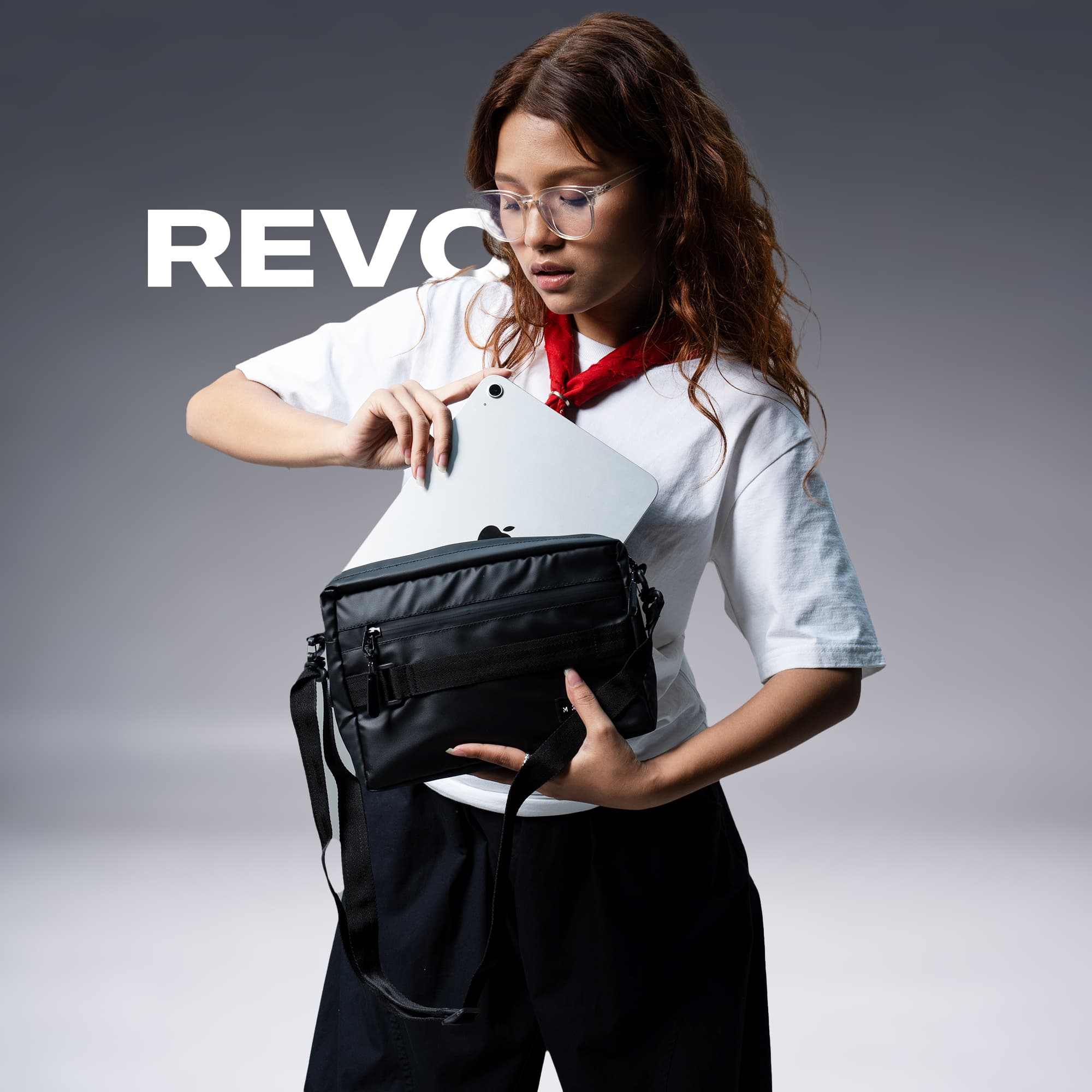 Mr Mads - Revo Clutch Bag - Sling Bag Pouch Pria Wanita (Unisex) - Waterproof